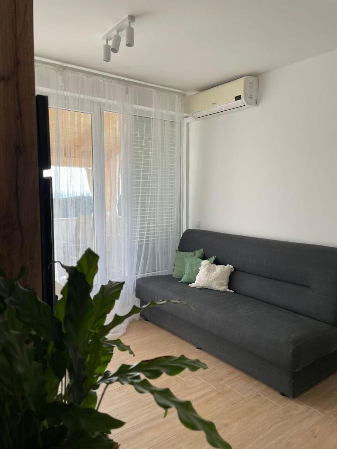 Apartmani Maris II Palit Exterior foto